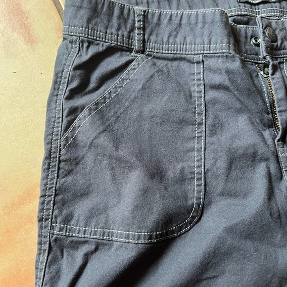 Prana pants size 10 - Picture 3 of 4